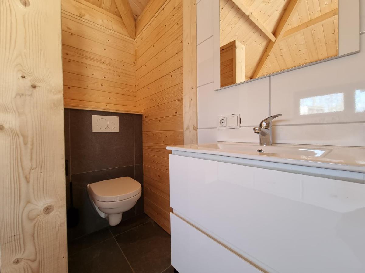 Chalet aan de Oosterschelde met Airconditioning! Sint-Annaland Buitenkant foto