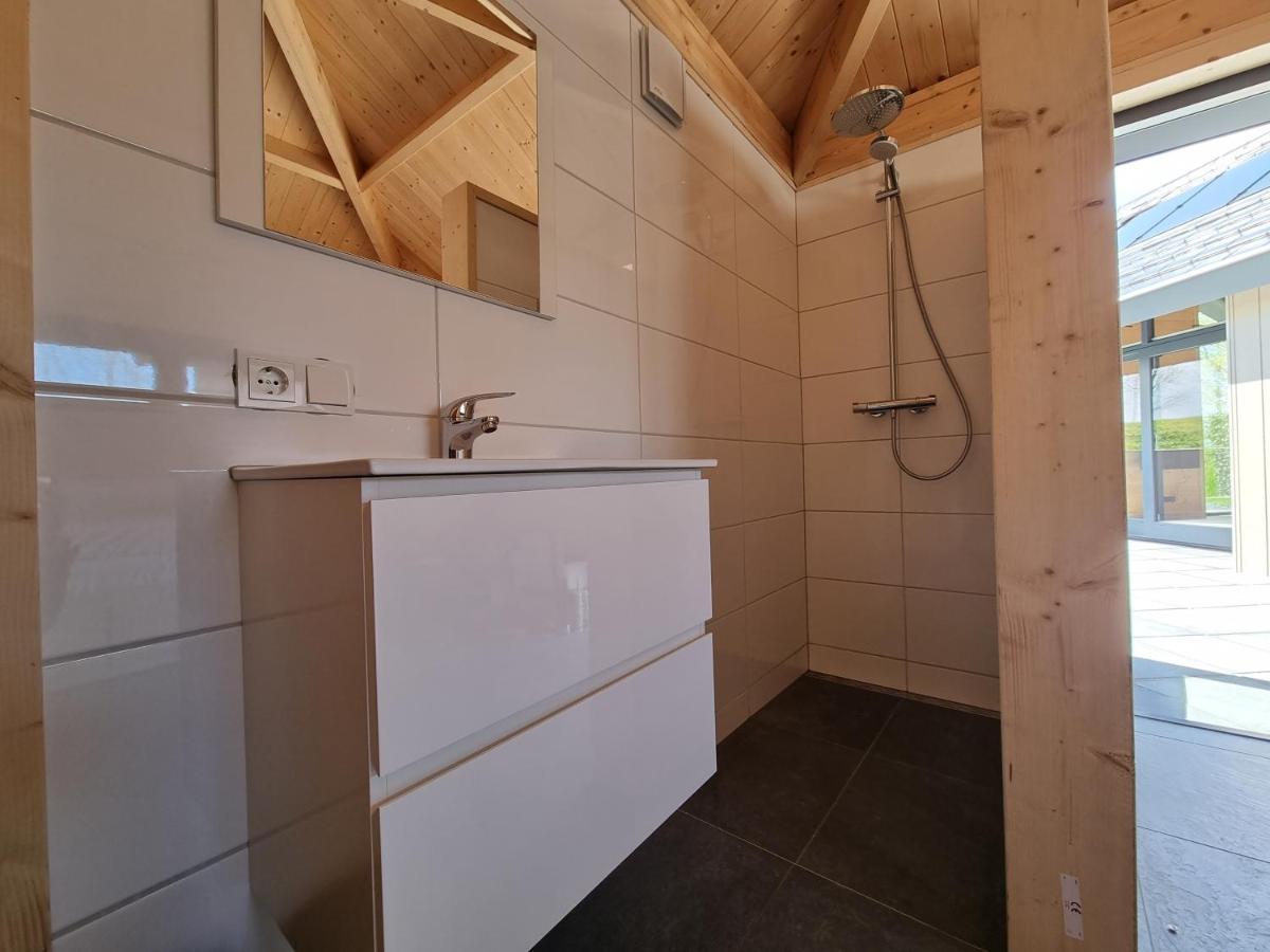 Chalet aan de Oosterschelde met Airconditioning! Sint-Annaland Buitenkant foto